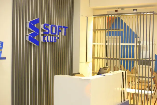 Softclub students and teachers
